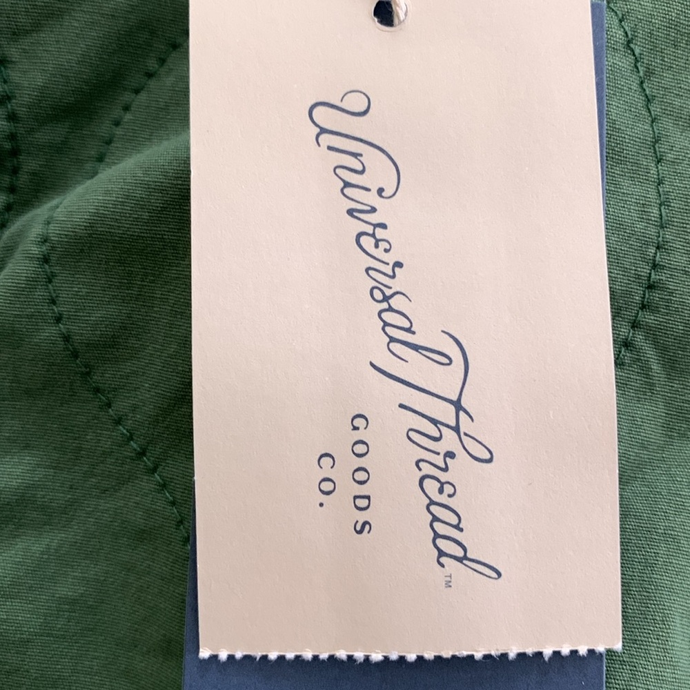 Universal Thread Women’s Green Cinch Waist Decorative Quilted Pattern Jacket - Picture 10 of 13